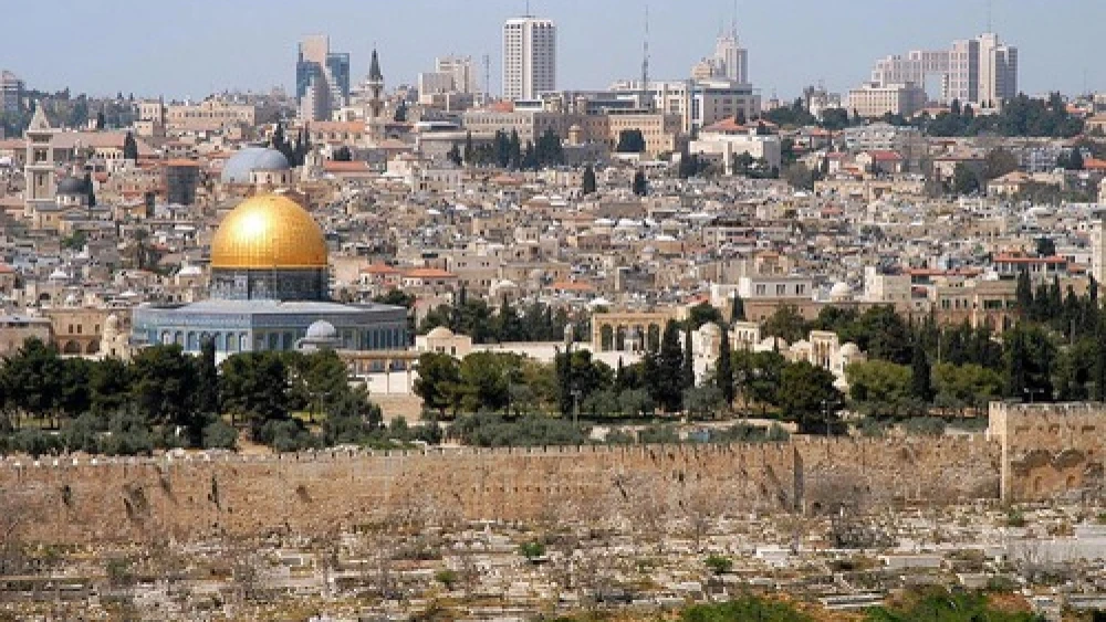 A view of Jerusalem. Credit: Wayne McLean via Wikimedia Commons.