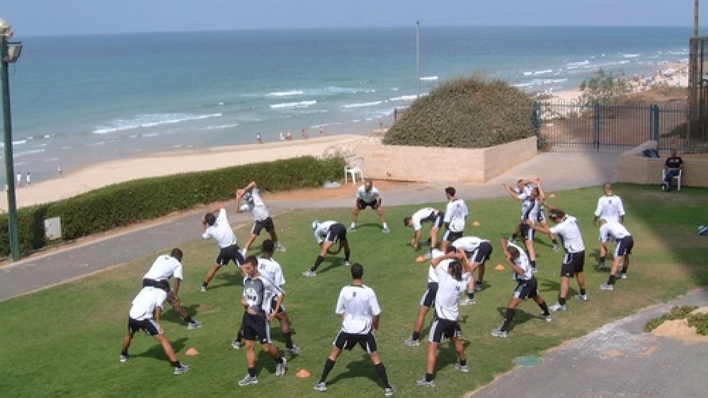 Israel's Beitar Jerusalem soccer team in a practice. Credit: Jonathan Peters.