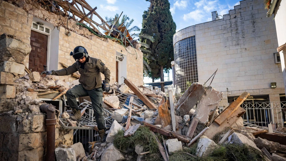 The aftermath of a direct hit by a Hezbollah missile in Haifa, Nov. 17, 2024. Photo by Yonatan Sindel/Flash90.