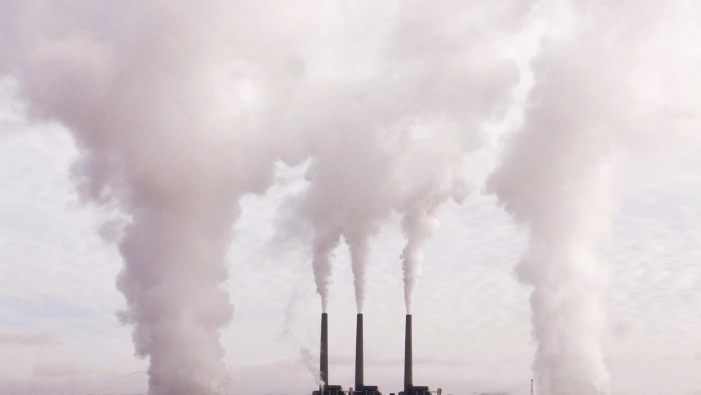 Air pollution. Credit: GreenCardShow/Pixabay.