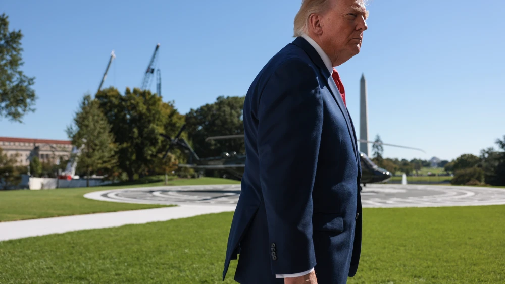 U.S. President Donald Trump speaks to reporters before boarding Marine One on the South Lawn of the White House on Oct. 7, 2026 in Washington, DC. Photo by Anna Moneymaker/Getty Images.