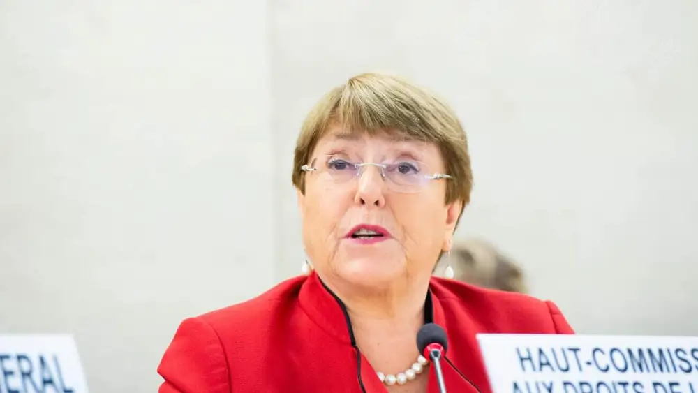 La Alta Comisionada de las Naciones Unidas para los Derechos Humanos, Michelle Bachelet, se dirige a la apertura del 43.º período ordinario de sesiones del Consejo de Derechos Humanos de la ONU. Crédito: Foto ONU/Violaine Martin.