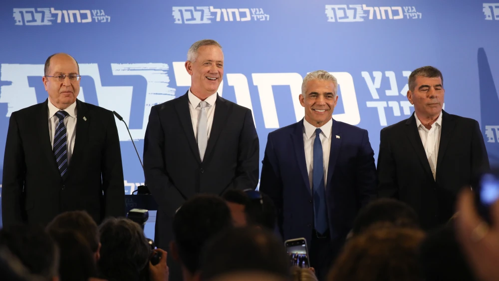 From left: Moshe Ya'alon, Benny Gantz, Gabi Ashkenazi and Yair Lapid of the Blue and White Party seen after a statement Tel Aviv on Feb. 21, 2019. Photo by Noam Revkin Fenton/Flash90.