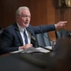 Sen. Chris Van Hollen (D-Md.) questions U.S. Secretary of Homeland Security Markwayne Mullin during a hearing in the Dirksen Senate Office Building on Capitol Hill in Washington, D.C., on June 2, 2026. Photo by Chip Somodevilla/Getty Images.