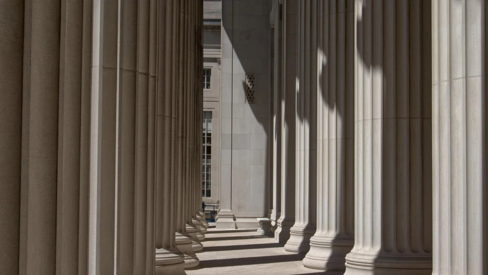 Columns, University Campus