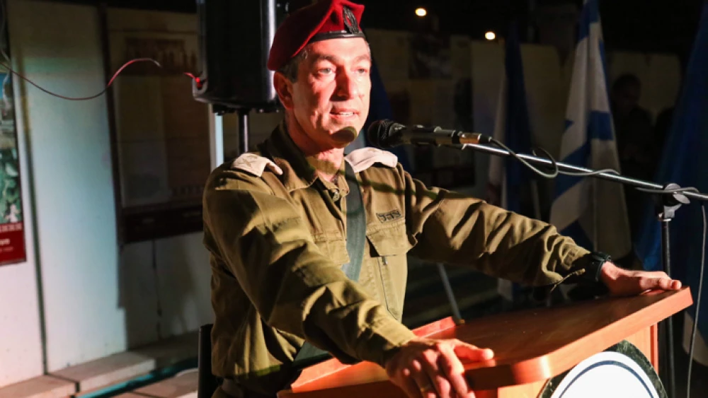 Head of IDF Central Command Maj. Gen. Roni Numa speaks during a candle-lighting ceremony on the second night of the Hanukkah, at the Soldiers' Corner in Gush Ezion junction, in the West Bank, Dec. 13, 2017. Photo by Gershon Elinson/Flash90.