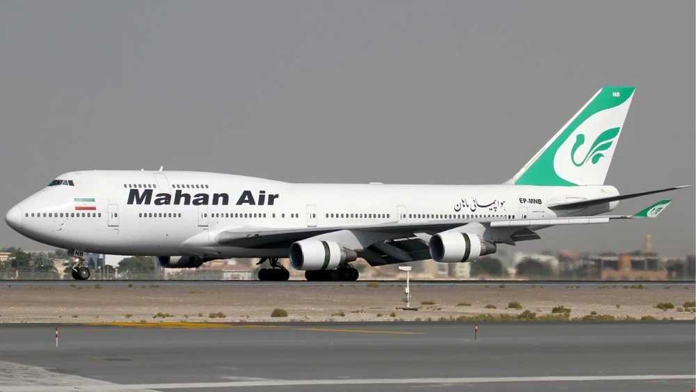 A Mahan Air Boeing 747-400. Credit: Konstantin von Wedelstaedt via Wikimedia Commons.