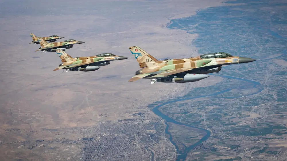 Aviones de combate F-16 de la Fuerza Aérea Israelí durante la “Operación León Rugiente” contra Irán, marzo de 2026. Crédito: Fuerzas de Defensa de Israel.