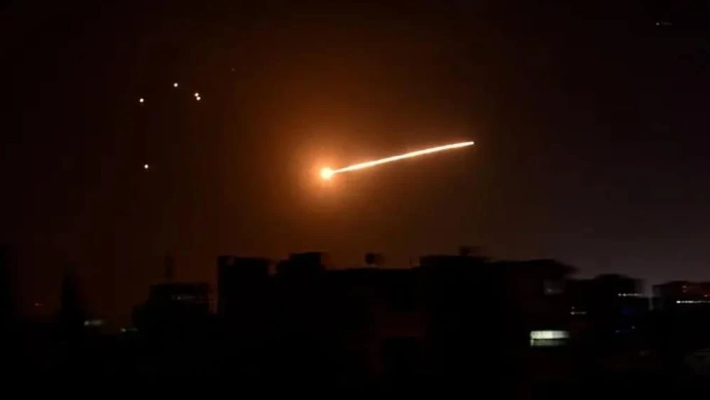 Screenshot of an Israeli air strike in the Damascus area. Source: Twitter