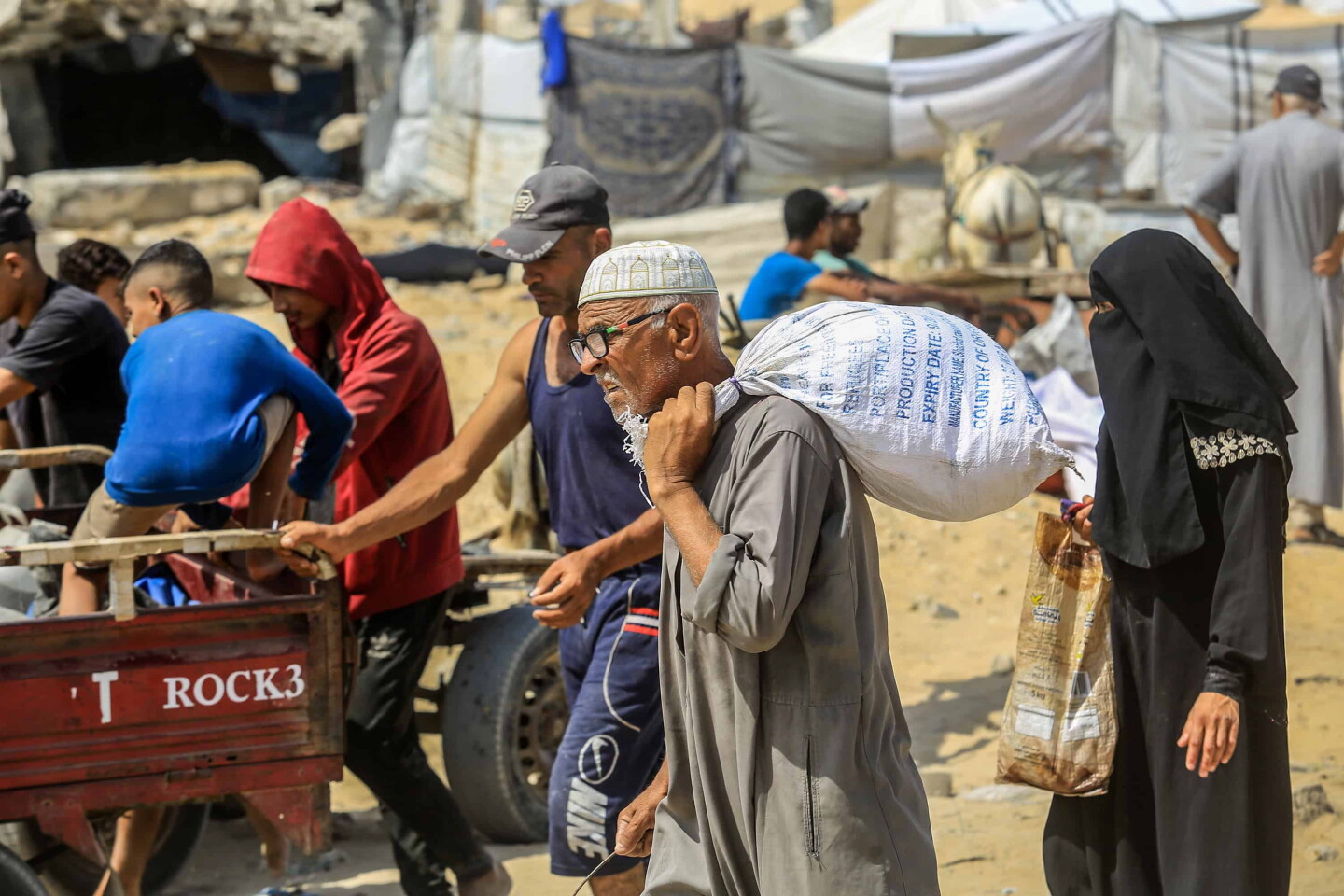 Palestinians Gaza Food Aid