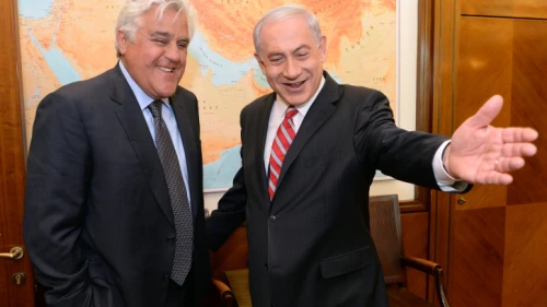 Israel's Prime Minister Benjamin Netanyahu with American comedian Jay Leno at the Prime Minister's Office in Jerusalem on May 21, 2014. Photo by Kobi Gideon/ GPO/Flash90.