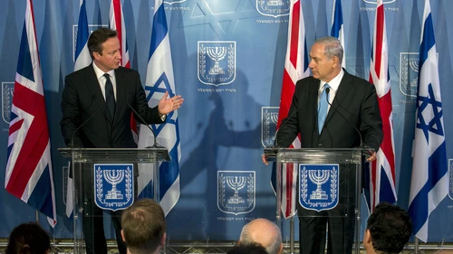 Israeli Prime Minister Benjamin Netanyahu (right) and his British counterpart Prime Minister David Cameron attend a joint press conference in Jerusalem on March 12, 2014. Cameron resigned following the United Kingdom's Brexit vote on June 24, 2016. Credit: Olivier Fitoussi/POOL/Flash90.