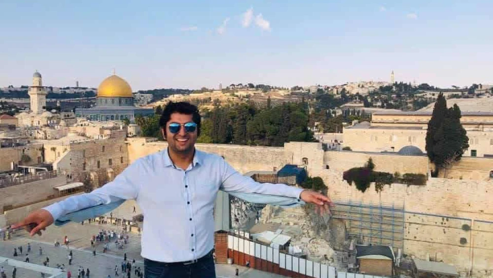 MP Himanshu Gulati, chairman of the Norwegian Israel Allies Caucus, on his way to visit the Western Wall in the Old City of Jerusalem. Credit: Courtesy.