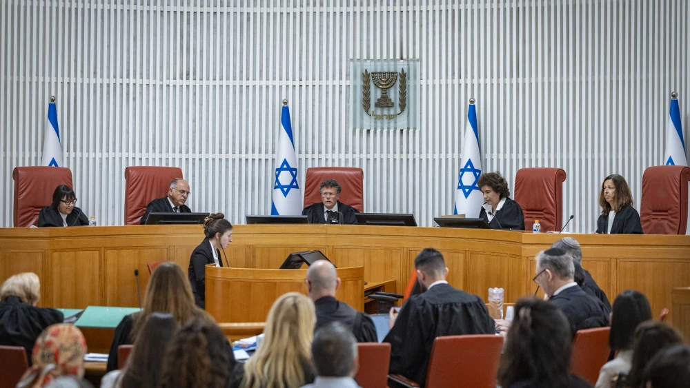 Supreme Court President Isaac Amit and Supreme Court justices arrive for a hearing at the Supreme Court in Jerusalem on petitions seeking to overturn the election of attorney Michael Rabello as State Comptroller, June 28, 2026. Photo by Chaim Goldberg/Flash90.