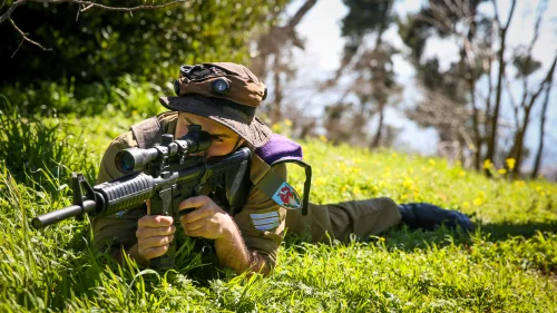 Israeli soldiers from the Givati Brigade take part in a training drill in HaMetsuda Garden, in the northern Israeli city of Tzfat on March 8, 2019. Photo by David Cohen/Flash90.