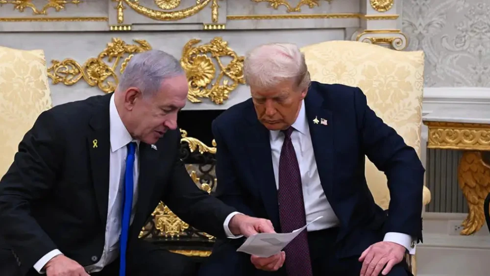 Israeli Prime Minister Benjamin Netanyahu and U.S. President Donald Trump during one of their meetings at the White House. Photo by Avi Ohayon/GPO.