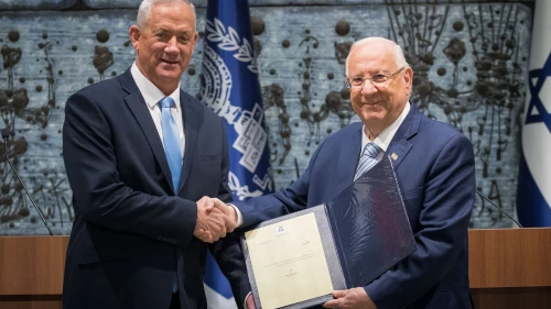 Israeli President Reuven Rivlin presents Blue and White Party leader Benny Gantz with the mandate to form a new Israeli government after Prime Minister Benjamin Netanyahu’s failure to form one, at the President’s Residence in Jerusalem, Oct. 23, 2019. Photo by Yonatan Sindel/Flash90.