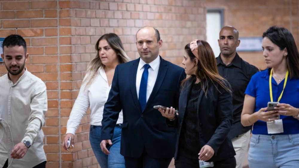 Yamina Party leader Naftali Bennett gives a press conference at the Knesset, May 30, 2021.