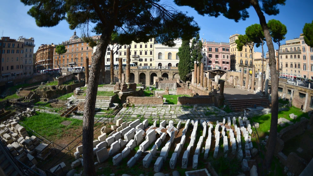 A view of the Largo di Torre Argentina in Rome, Italy, on Oct. 11, 20212. Photo by Gabriel BOUYS / AFP) (Photo by GABRIEL BOUYS/AFP via Getty Images.