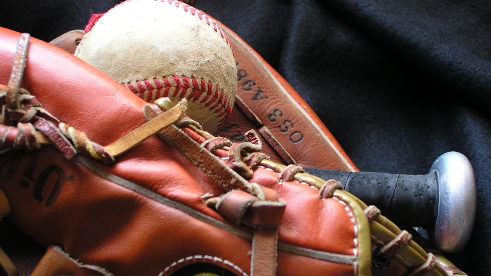 Baseball Mitt