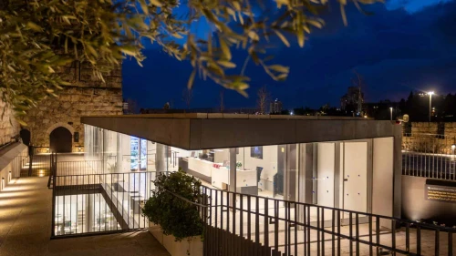 The Angelina Drahi Entrance Pavilion at the Tower of David Museum in Jerusalem's Old City. Photo by Dor Pazuelo.