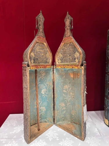 A Torah cover from Baghdad at the National Library of Israel, Nov. 30, 2025. Photo by Judy Lash Balint.