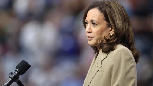 U.S. Vice President Kamala Harris speaks at a campaign rally at Desert Diamond Arena in Glendale, Ariz., on Aug. 9, 2024. Photo by Gage Skidmore/Flickr.
