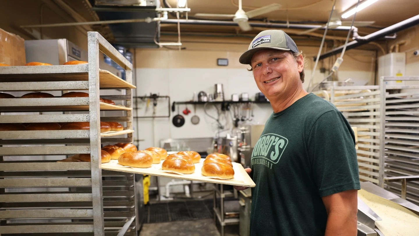 ‘I still have dough under my fingernails,’ Virginia bagel shop owner says