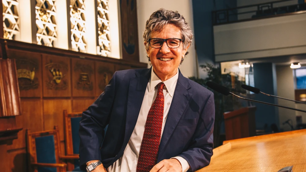 Rabbi Ammiel Hirsch of the Stephen Wise Free Synagogue in Manhattan. Photo by Edgar De La Vega.