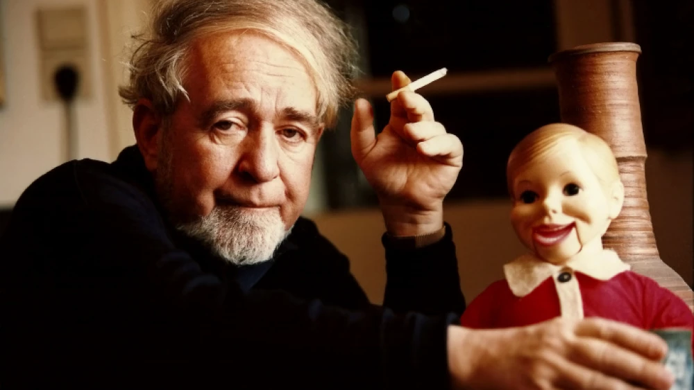 Israeli poet Natan Zach, who died on Nov. 6, 2020 at the age of 89. Photo by Moshe Shai/Flash90.