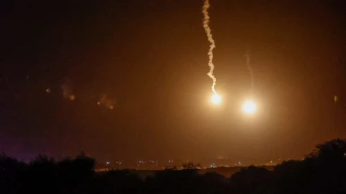 Israeli military flares over the northern Gaza Strip, on Dec. 1, 2021. Photo by Flash90.