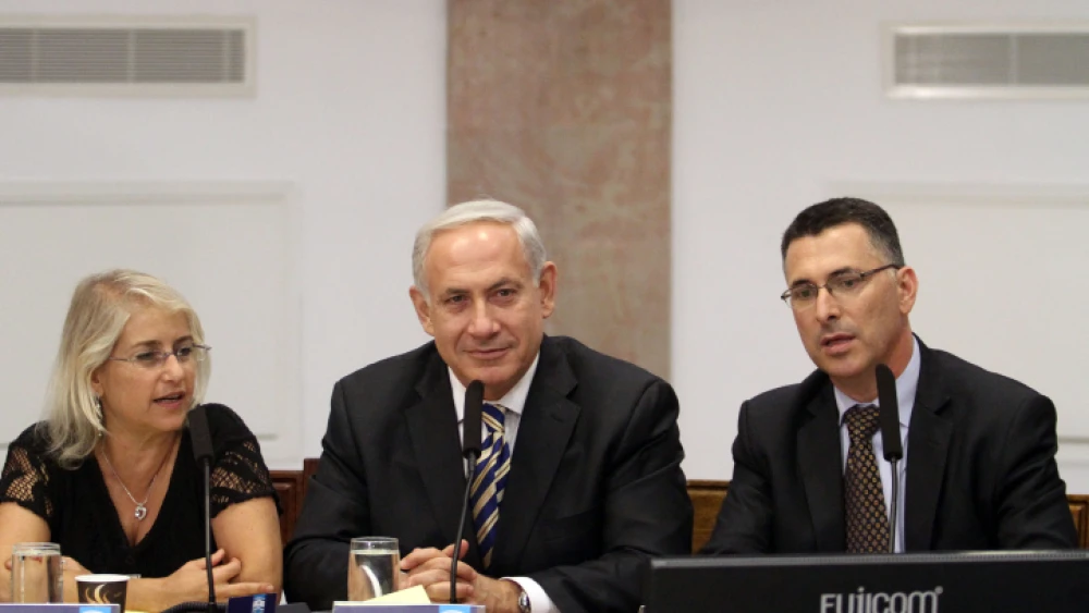Israel's Prime Minister Benjamin Netanyahu and Education Minister Gideon Sa'ar (right) attend a meeting in preparation for the opening of schools, on Aug. 26, 2012. Photo by Yoav Ari Dudkevitch/Flash90.