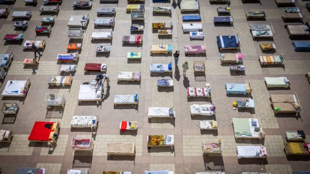 Hundreds of beds outside the Jerusalem Municipality, reflecting the number of Israeli men, women and children abducted on Oct. 7 by the Hamas terrorist organization and being held captive in the Gaza Strip, Oct. 30, 2023. Photo by Yonatan Sindel/Flash90.