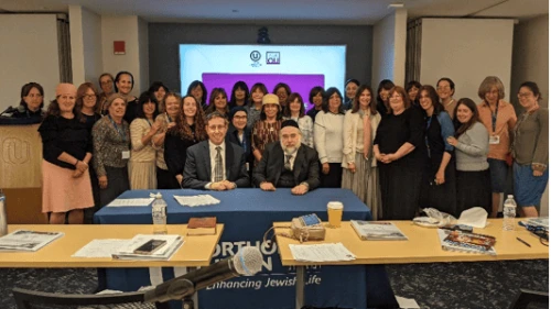 ASK OU participants with OU Kosher Managing Director of Community Relations Rabbi Eli Eleff (left) and OU Kosher COO and Executive Rabbinic Coordinator Rabbi Moshe Elefant at the OU's headquarters in Manhattan