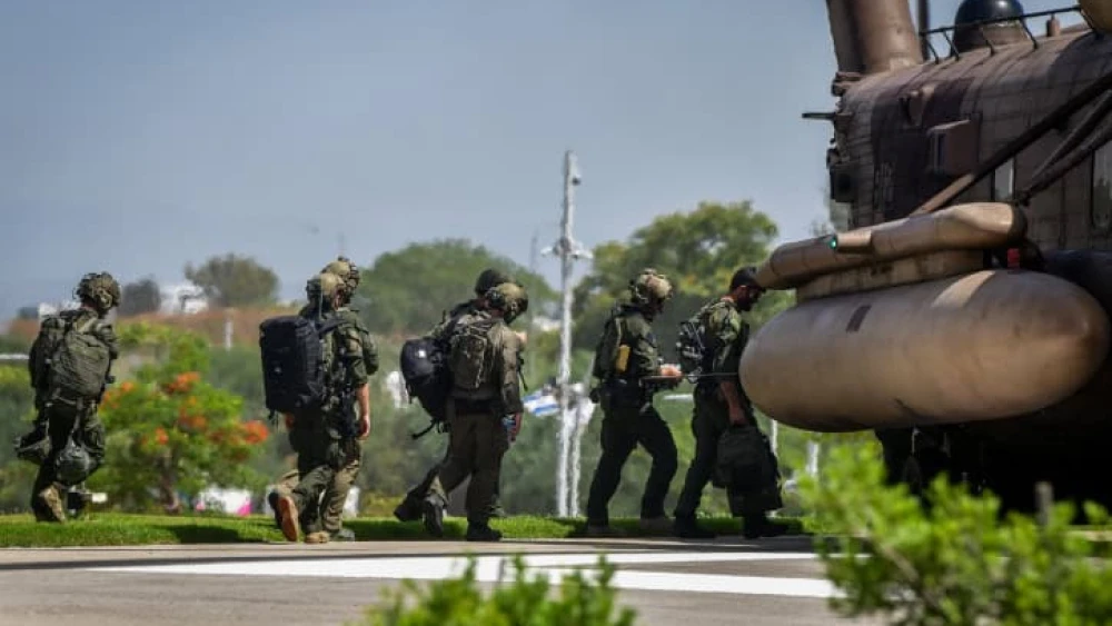 Israeli special forces who took part in the Nuseirat hostage rescue, at the Sheba Medical Center in Ramat Gan, June 8, 2024. Photo by Avshalom Sassoni.