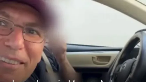 Israeli journalist Gil Tamary visiting the city of Mecca in Saudi Arabia, July 2022. Source: YouTube