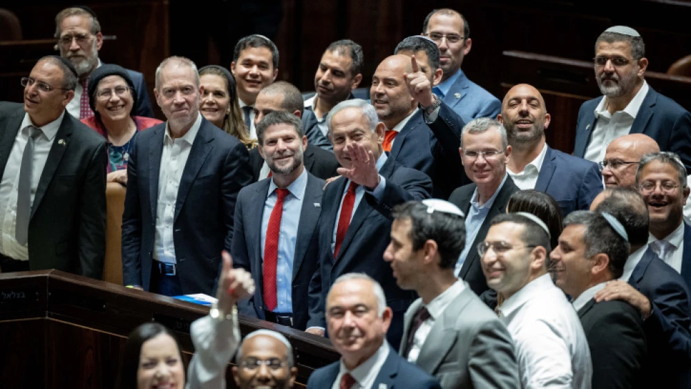 Israeli Prime Minister Benjamin Netanyahu, ministers and MKs seen after a discussion and a vote on the state budget at the Knesset in Jerusalem, May 23, 2023. Photo by Yonatan Sindel/Flash90.