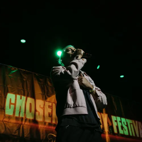At The Chosen Comedy Festival in Miami, Matisyahu thrilled the crowd with "Sunshine" and other hits. Credit: Jenny Abrams.