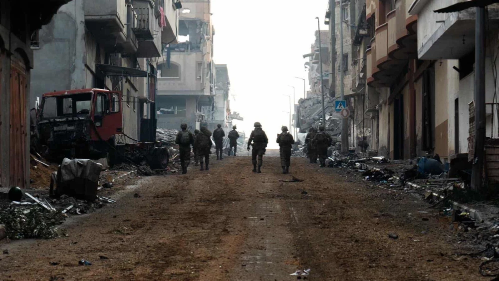 Israeli troops operating in the Hamas-ruled Gaza Strip, Dec. 18, 2023. Credit: IDF.