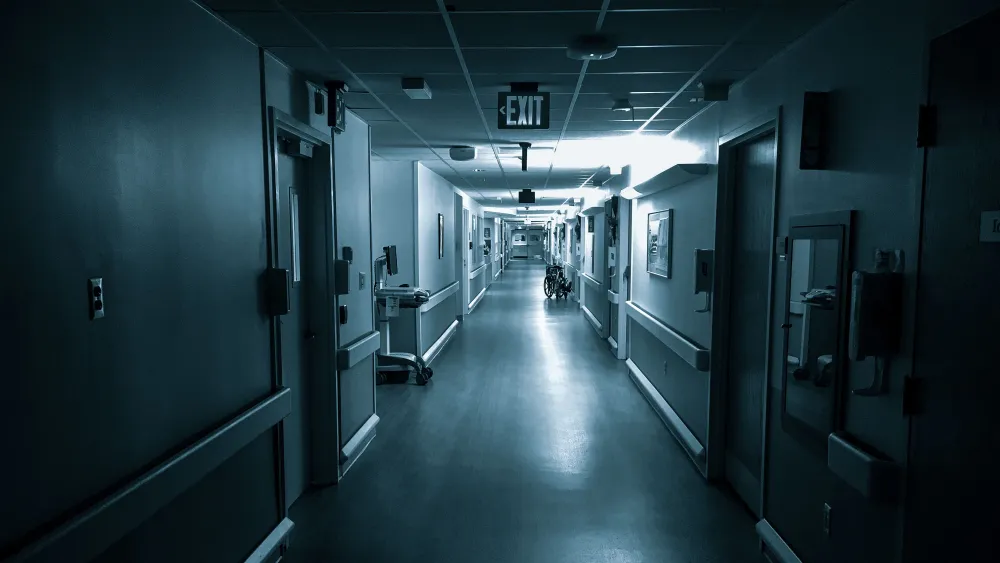 A hospital corridor. Credit: Sandy Torchon/Pexels.