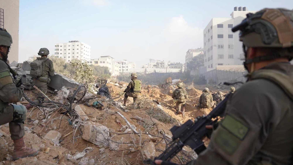 Israeli troops operating in the Hamas-ruled Gaza Strip, Nov. 19, 2023. Credit: IDF.