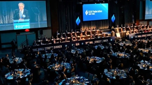 David L. Moore, UJA’s chairman of the board, addresses 2,000 attendees at its Wall Street dinner on Dec. 11, 2019. Source: Facebook.