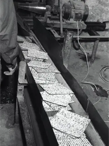 Jewish State, Passover