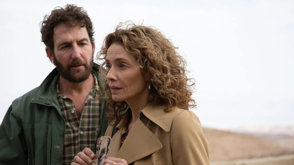 The characters Esther Horwitz (played by Mili Avital) and Zayde Rabinovich (played by Ori Pfeffer) in the Hebrew-English 2025 film “For the Love of a Woman.” Photo by Vincezo Aluia ©2023 Colorado Film Production, Vivo Film.
