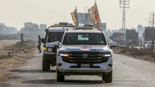 The International Committee of the Red Cross transfers the body of an Israeli hostage to Israeli security forces in Khan Yunis in the southern Gaza Strip, Nov. 9, 2025. Photo by Abed Rahim Khatib/Flash90.