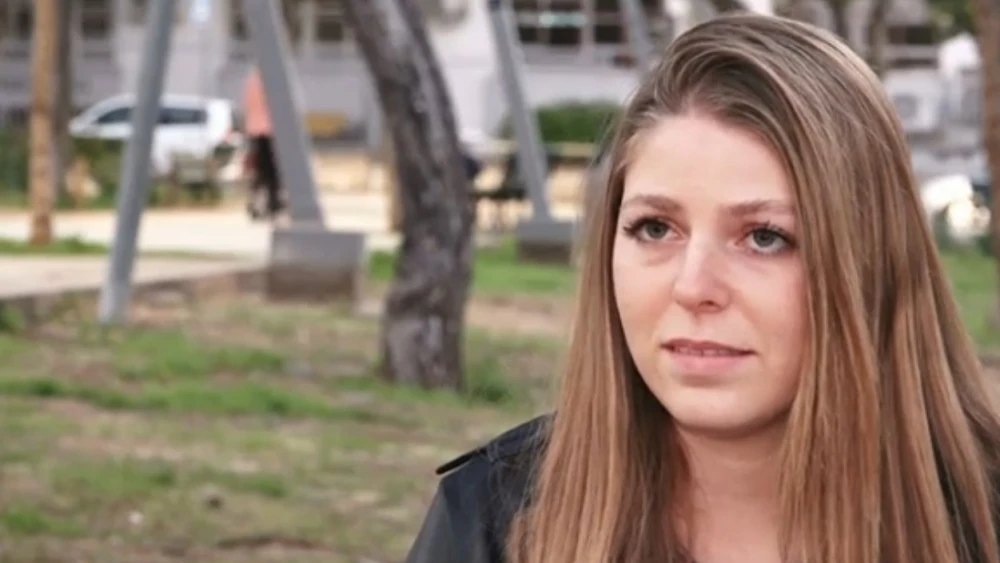 Adi Bloy discovered three months after the fact that she had been shot in the back at a friend's wedding in Samaria. Source: Channel 12/Screenshot.