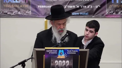 Rabbi Tzvi Kushelevsky in Jerusalem, Feb. 21, 2022. Screenshot: Agudath Israel/YouTube.