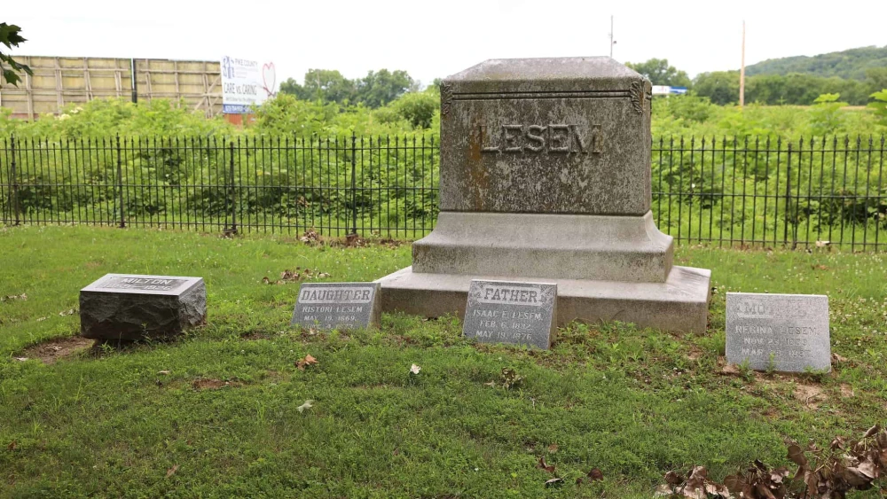 Lesem family gravestone at Gates of Peace Jewish Cemetery in Louisiana, Mo. Photo by Bill Motchan.