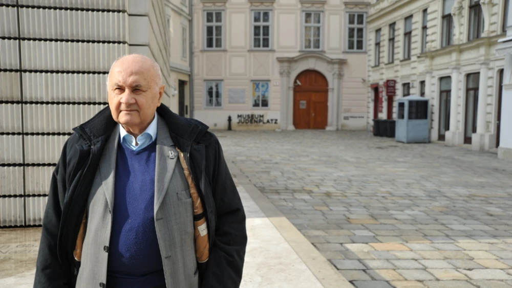 Karl Pfeifer, a Viennese Jewish Holocaust survivor who grew up in Budapest, outside Vienna's Jewish Museum on Feb. 17, 2013. Photo by Canaab Lidor.