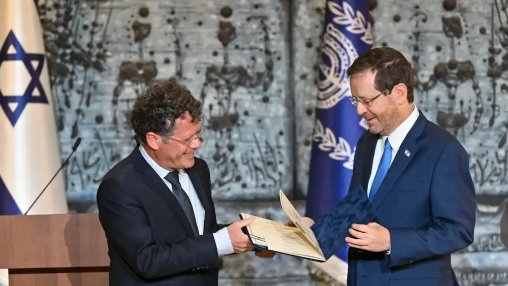Israeli President Isaac Herzog (right) receives the official results of the country's Nov. 1 national elections from Central Elections Committee chairman Justice Yitzhak Amit, Nov. 9, 2022. Photo by Kobi Gideon/GPO.